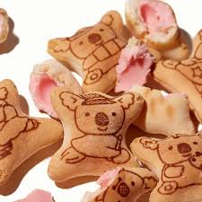 Koalas March Strawberry Snack Pack